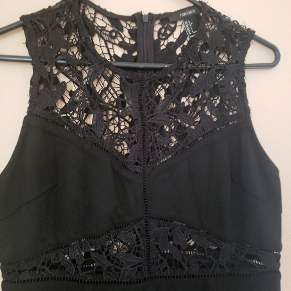 Cocktail Dress - Picture 3 of 3